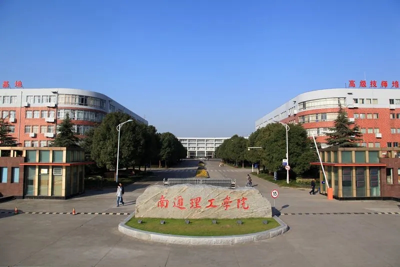 合作共贏謀發展，校企互動譜新篇——博思中國